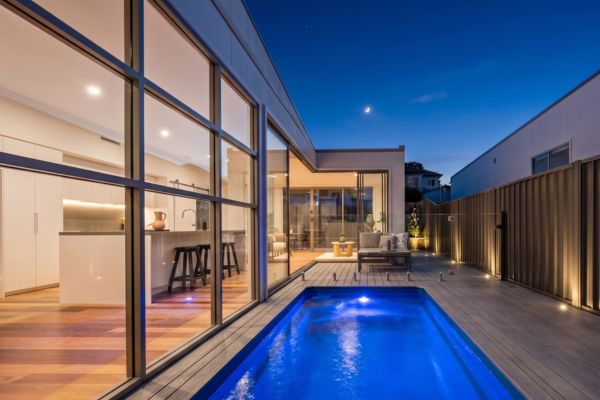 fibreglass-pools-sloping-sites-6 fibreglass-pools-sloping-sites-6