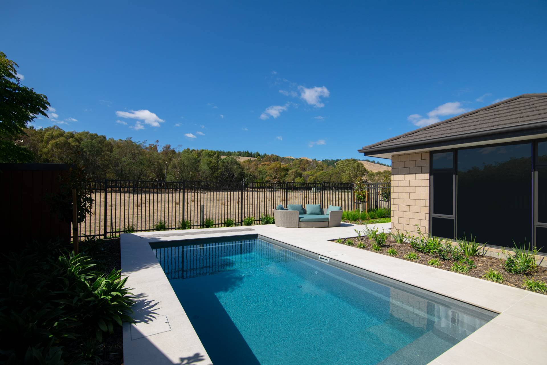 Plunge 6.2 in Viridian by Aquanort Pools