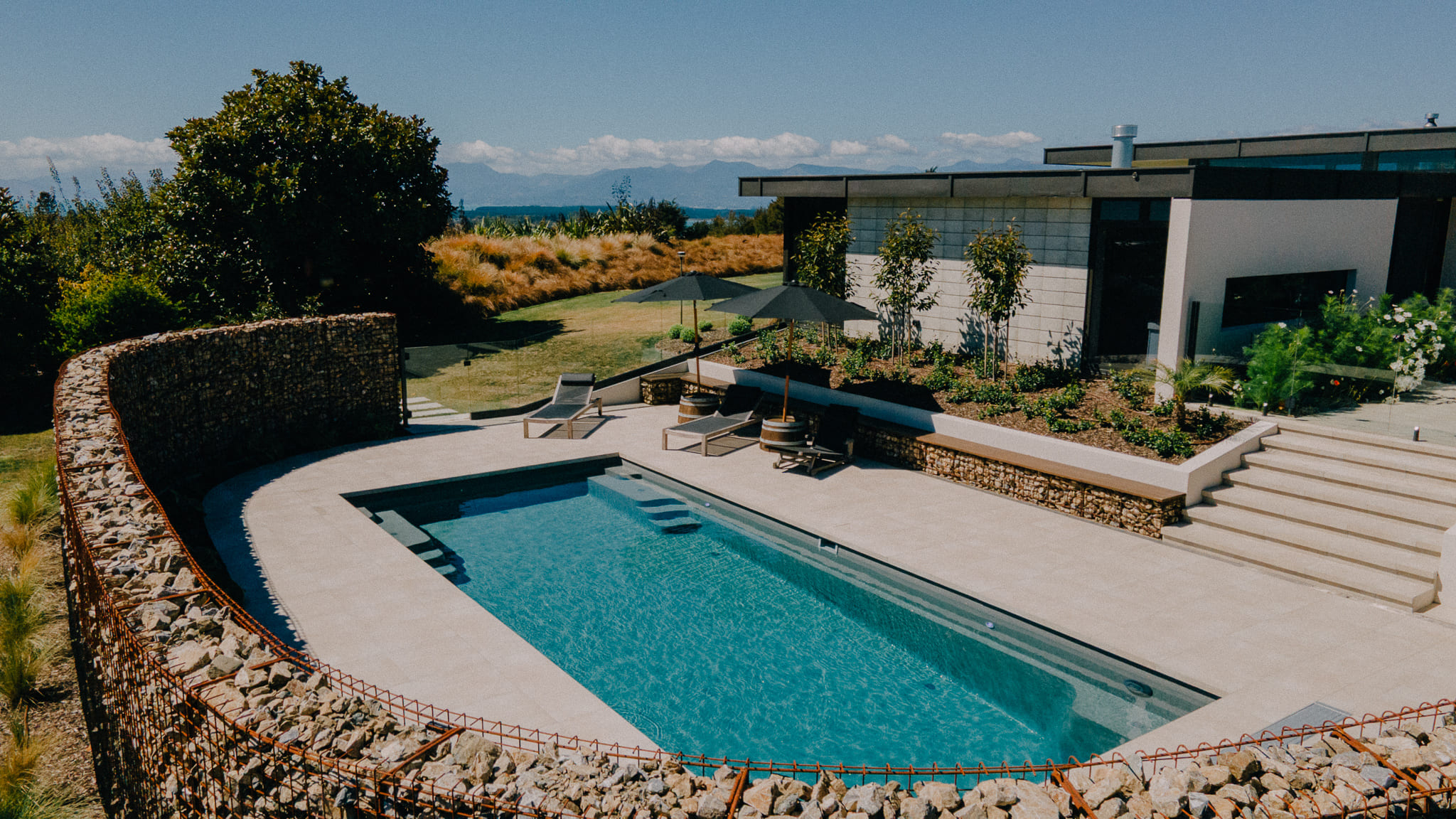 X-Trainer 9.4 in Viridian by Aquanort Pools